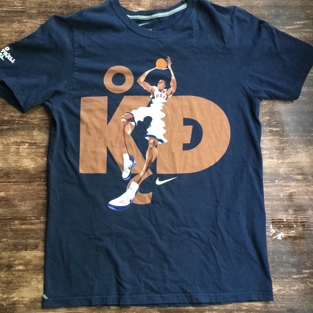 Nike Men’s USA Kevin Durant T-shirt Size L